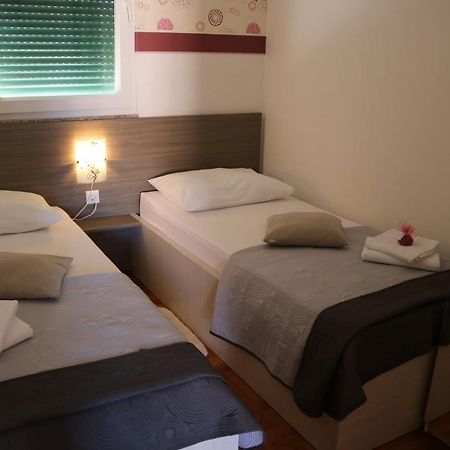 Apartments Marina Водице Екстер'єр фото
