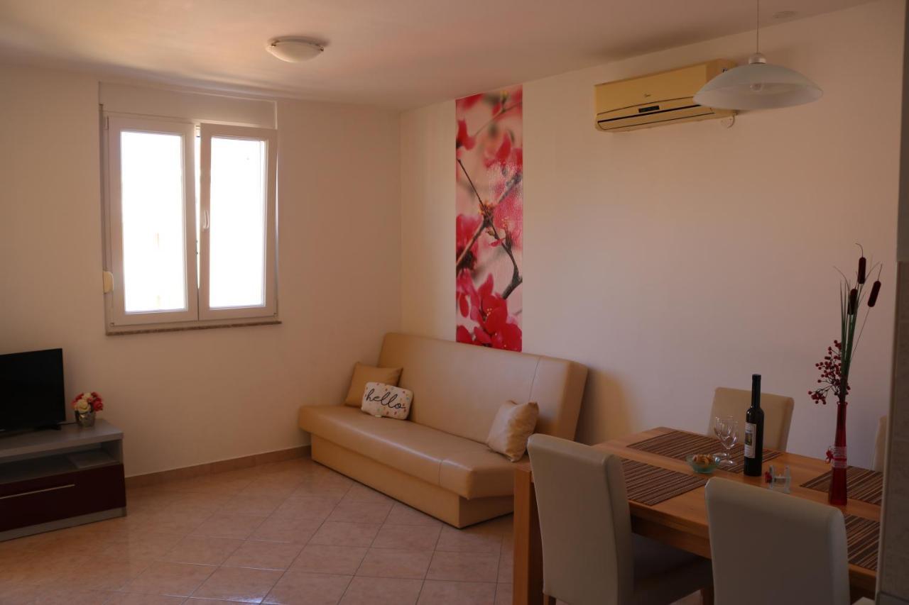 Apartments Marina Водице Екстер'єр фото