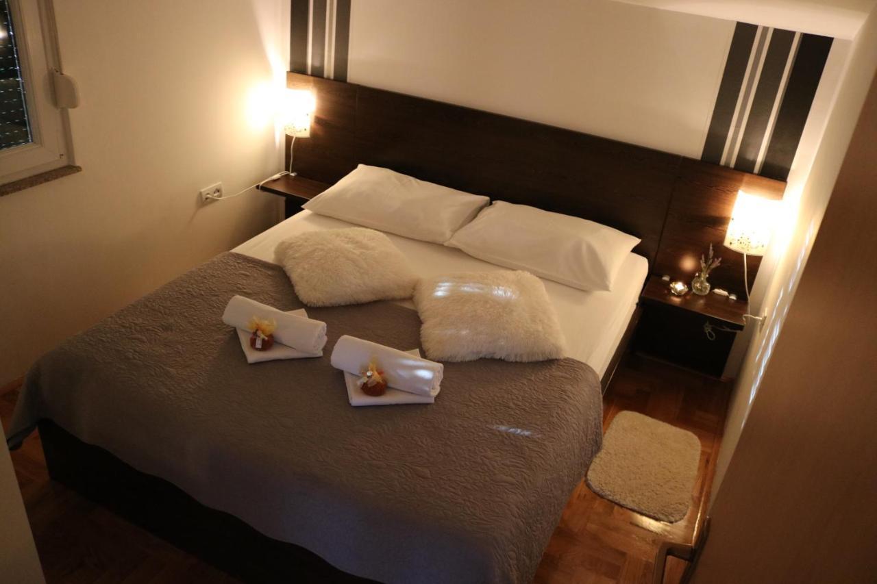 Apartments Marina Водице Екстер'єр фото
