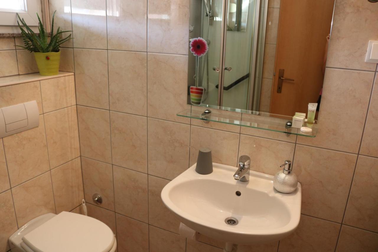 Apartments Marina Водице Екстер'єр фото