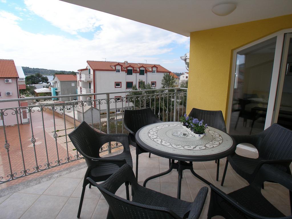 Apartments Marina Водице Екстер'єр фото